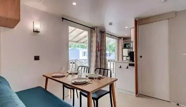 Camping Le Château de Galaure* - Comfort XL 3-room mobile home 4 adults + 2 children