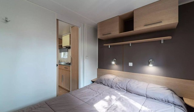 Camping Le Château de Galaure* - Comfort XL 4-room mobile home for 6 people