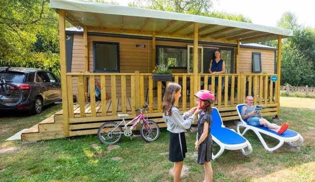 Camping 3 étoiles - Piscine - eeiifd