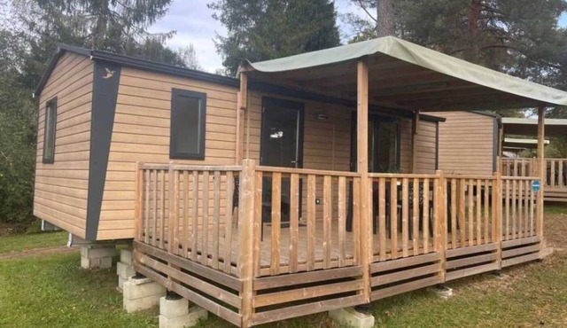 Camping 3 étoiles - Piscine - eeiifg