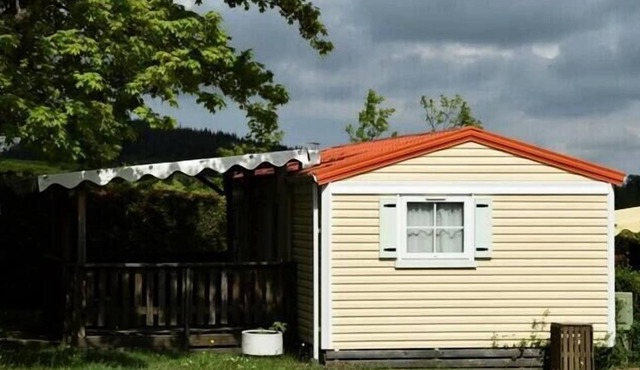 Camping De La Belle Etoile *** - Mercure Confort 3-room mobile home for 4 people