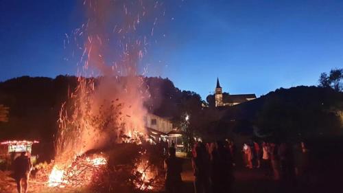 Camping 3 étoiles - ccbgbfb