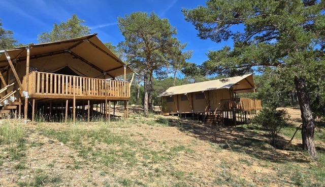 Camping - Piscine - ccbbaba