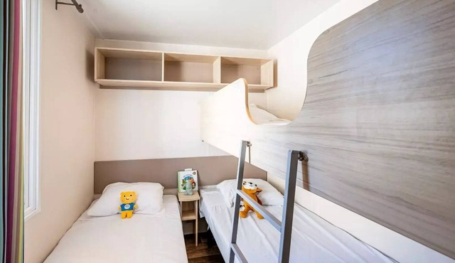 Camping Les Bö-Bains * * - 2 bedroom mobile home on the banks of the river and air-conditioned Sunday/Sunday (29 m²) n°0 to 2 6 people