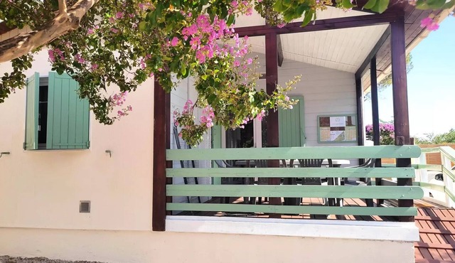 Camping l'Olivier * - Gîte Prestige 3 bedrooms 6 people