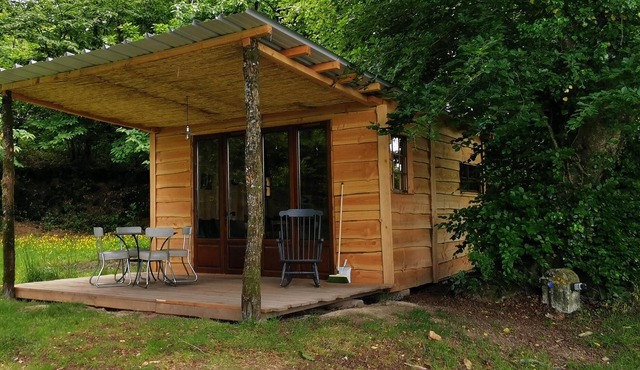 Camping La Chagnée - cabane des enfants du marais