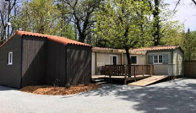 Camping La Forêt * - Chalet Cayola PMR 4 Bedrooms 8/10 People