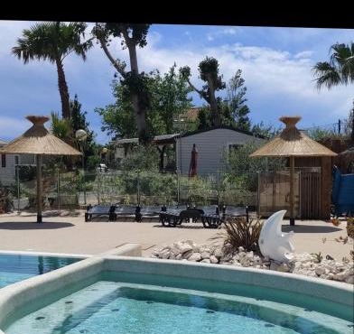 Camping la jasse sables du midi 4 étoiles