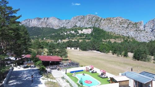 Camping La Pinatelle