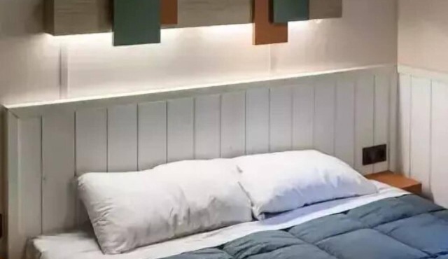 Camping La Presqu'île du Barcarès* - Chalet Classic XL 3 rooms 4 people