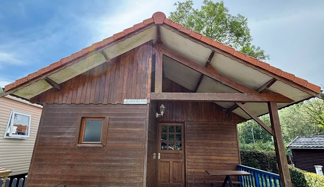 Camping La Tentation - Chalet des Noix