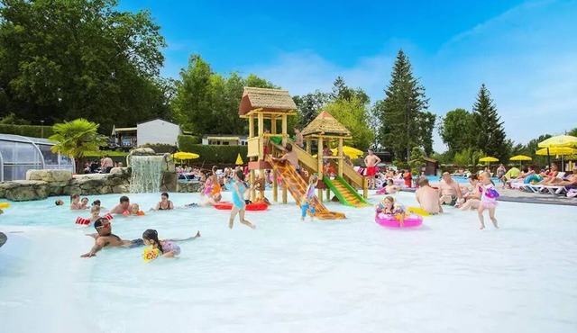 Camping Le Chêne Gris* - Comfort XL mobile home 3 rooms 4/6 people Air-conditioned