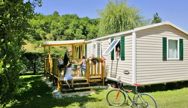Camping Le Pont de Mazerat * - Mobilhome 32m2/3 bedrooms : A big format for a big family. 6 persons