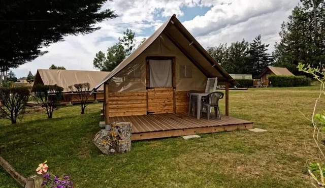 Camping le Grün de Chignore - Canadian 3 Rooms 4 People