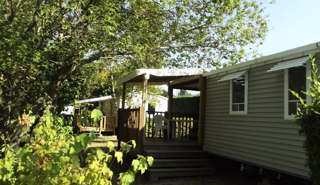 Camping le Grand Cerf * - Mobile home Comfort 4p (27m2) with covered terrace, 2 bedrooms, air conditioning 4 people