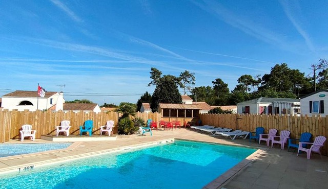 Camping Le Logis 3 étoiles