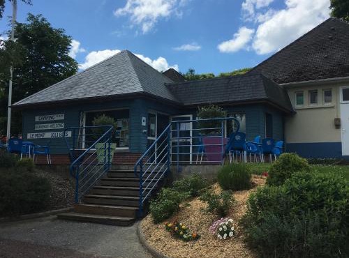 Camping le Mont Joli Bois