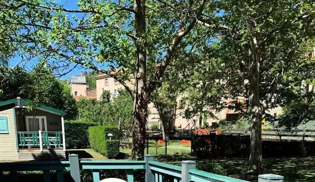 Camping Le Pré*** - 3-Room Chalet 3 People PMR