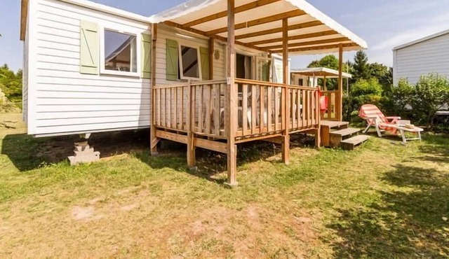 Camping Le Petit Trianon **** - Mobil Home 3 Rooms 5 People Confort