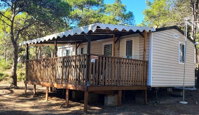 Camping Le Pinada * - Mobil Home COQUELICOT, JONQILLE - 3 bedrooms - Recent - 30m2 6 people