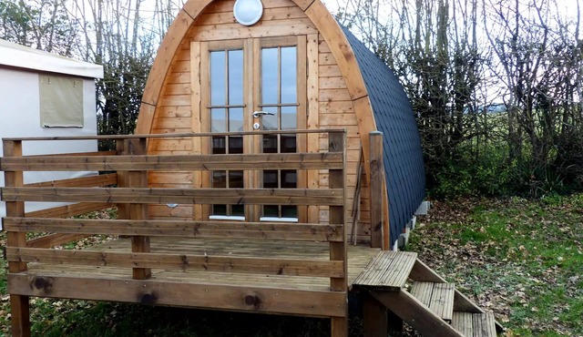 Camping Le Pontis* - Atypical Chalet Tonneau 2 people