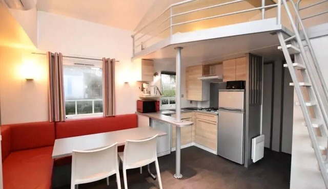 Camping Le Repaire * - 3 bedroom mobile home + Mezz - 043 - Covered terrace for 9 people