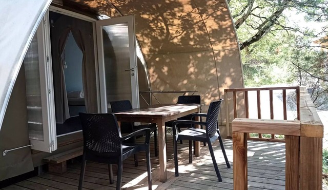 Camping le Roc del Rey* - Coco Sweet 3 rooms 4 people Without Sanitary