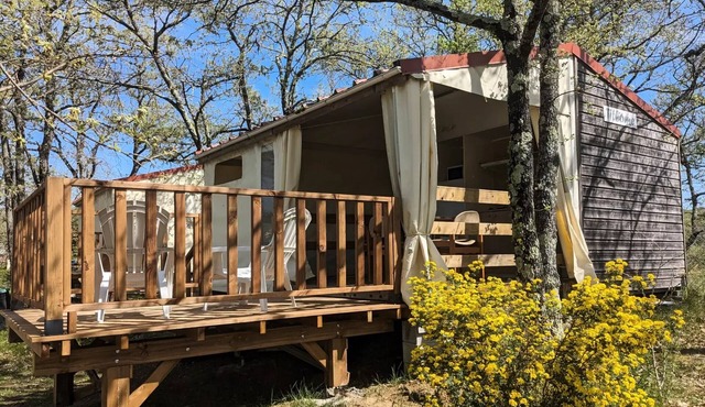 Camping le Roc del Rey* - Mobile home Canvas Tithome 3 rooms 4 people