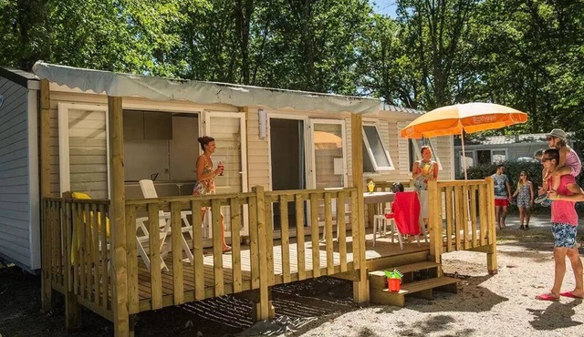 Camping Le Soleil de Saint-Sieu * - Comfort XL mobile home 3 rooms 4 people