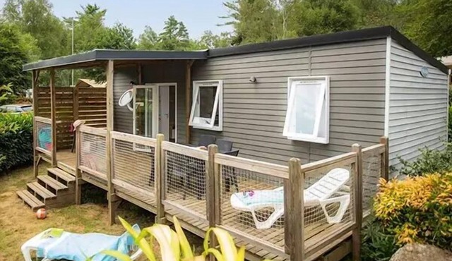 Camping Le Soleil de Saint-Sieu * - Mobile home Comfort 4 rooms 6 people air-conditioned