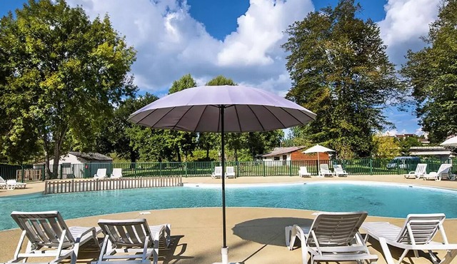 Camping Les Borgnes * - Coco Sweet 2 bedrooms (no bathrooms) 4 people