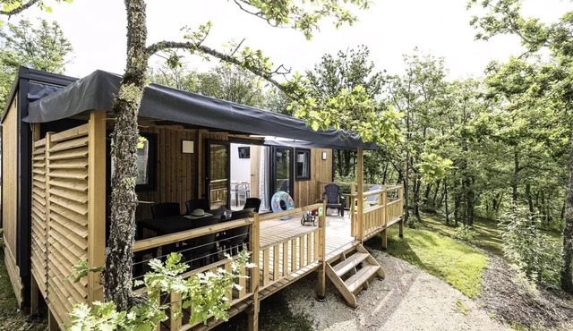 Camping Les Hirondelles* - Cottage Select TV LV Clim 3 Rooms 2 bathrooms 4 people