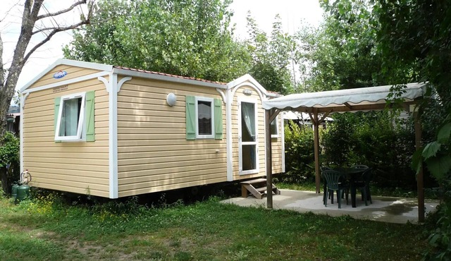 Camping les Hydrangeas * - Mobile Home 3 rooms 4 people