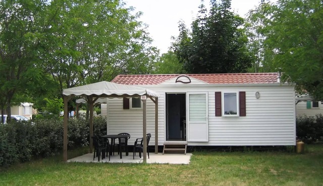 Camping les Hydrangeas * - Mobile Home 3 rooms 4 people