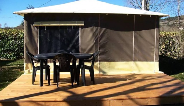Camping les Hydrangeas * - Canvas Bungalow 3 rooms 5 people Without Sanitary facilities