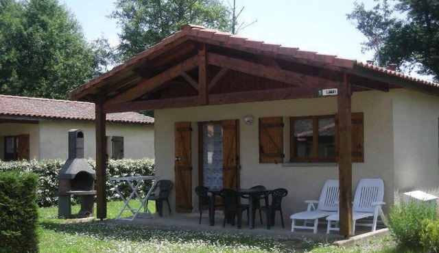 Camping Les Lacs De Courtes *** - Gite Soleil 3 Rooms 4/6 People