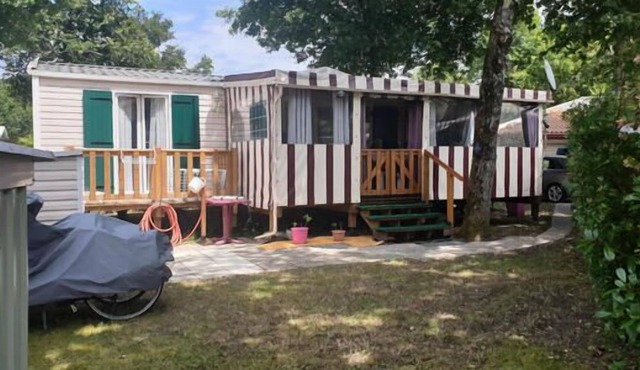 Camping Les Lacs De Courtès*** - Mobil home Grand Confort 3 Pièces 4 Personnes