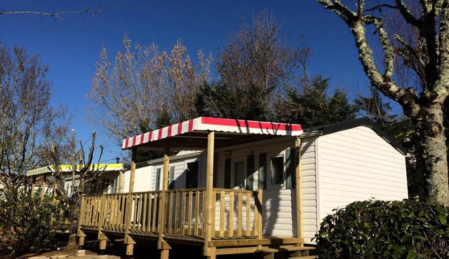 Camping les Poutiroux * - Résidence Mobile Confort terrasse semi-couverte 5 personnes