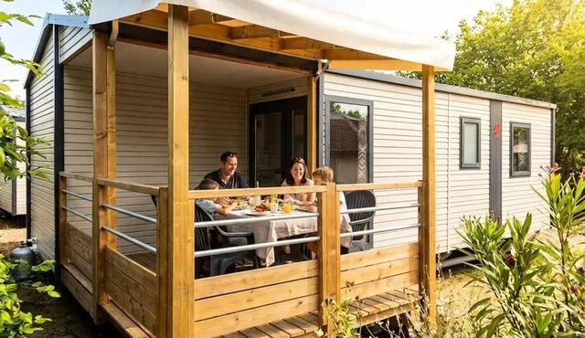 Camping Les Rives du lac Cantalès * - 3 Bedroom Mobile Home Cota 6 people