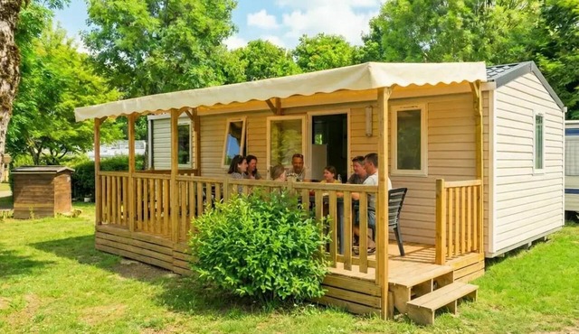 Camping Les Rives du lac Cantalès * - 3 bedroom mobile home Titania 6 people