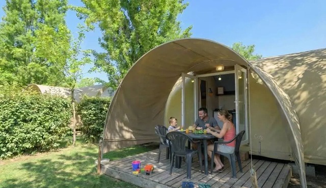 Camping Les Rives du lac Cantalès * - Coco Sweet canvas bungalow (without sanitary facilities) 4 people