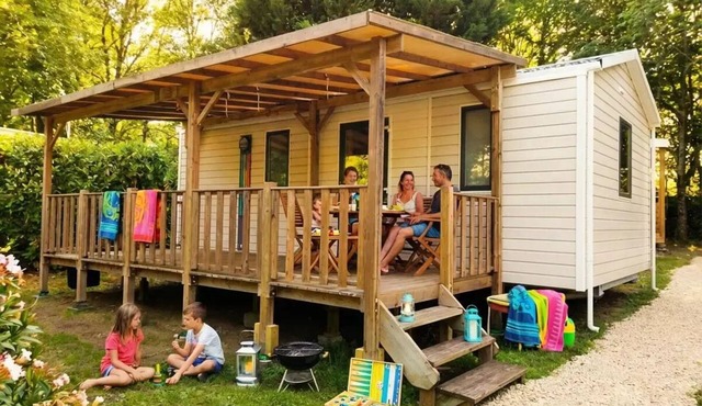 Camping Les Rives du lac Cantalès * - 2 bedroom mobile home Ibiza 4 people