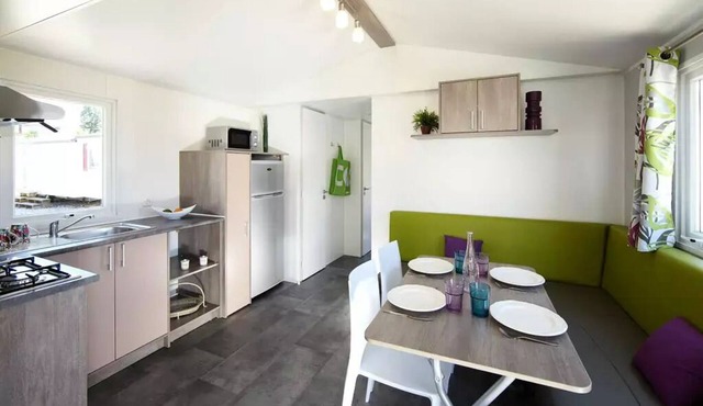 Camping Les Terrasses du Lac* - 3-room mobile home for 4/6 people