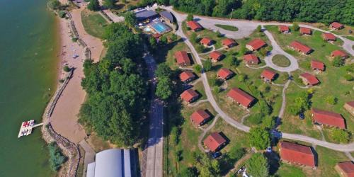 Camping maeva Escapades Domaine la Vingeanne