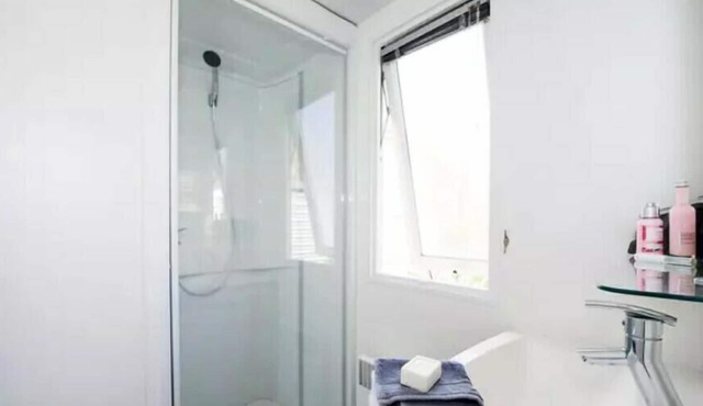 Camping maeva Escapades Millau Plage **** - Cozy 3-room mobile home for 4 adults and 1 child under 12