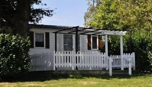 Camping Midi Pyrenees* - 3 room mobile home 4 people