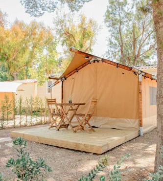 Camping Miramar Playa - cama doble