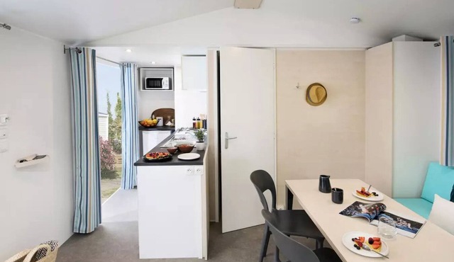 Camping Paradis le Vallespir* - Mobile home Cargolade 3 rooms 4 people Air-conditioned
