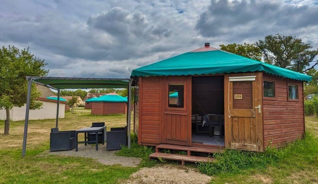 Camping Parc de la Brenne - Camper bungalow