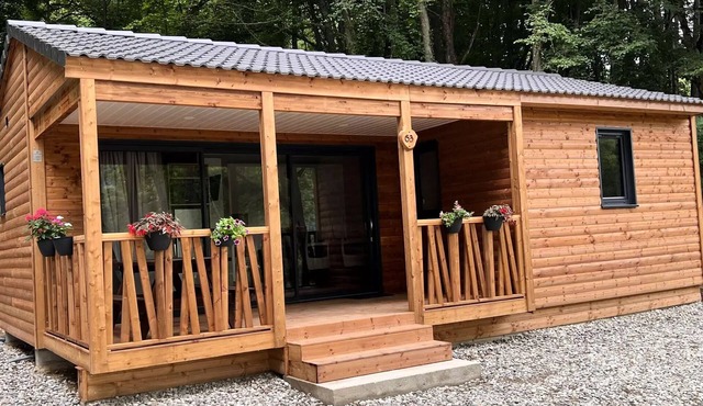 Camping PARC DE PALETES * - Chalet Canada 8 people